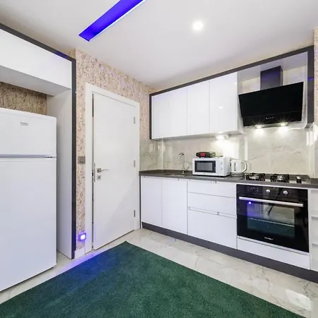 Modern And Central Near Beach In The Heart Of Апартаменты